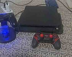 PS4 Slim