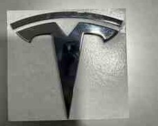 Tesla emblemi