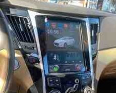 Hyundai Sonata monitoru Tesla