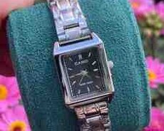 Qol saatları Casio