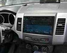 Mitsubishi android monitoru