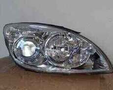 Hyundai İ30 2007-2011 farası