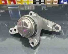 Ford Fusion mühərrik yastığı