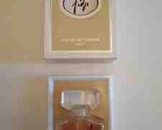Fidji Guy Laroche ətri