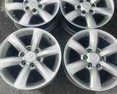 Lexus diski R18