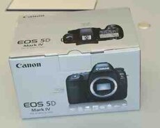 Fotoaparat Canon EOS 5D Mark IV