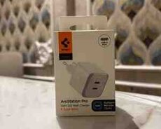 Spigen ArcStation Pro 35W adapteri