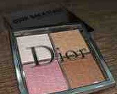 Dior backstage üz palitrası