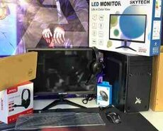 Masaüstü kompüter dəsti