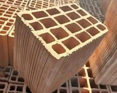 16 qəpikdən başlayan kərpiclər