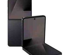 Samsung Galaxy Z Flip 7 Jet Black 512GB, 12GB