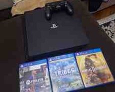 Playstation 4 Pro, 1TB