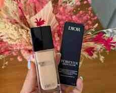 Tonal krem Dior
