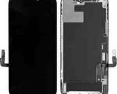 Apple iPhone 12 ekranı