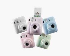 Fujifilm Instax Mini 12 fotoaparat