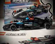 LEGO F1 ,  77244 konstruktoru