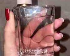 Burberry Her ətri