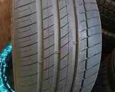 Habilead şini 275, 35 R19