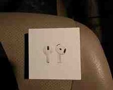 AirPods 4