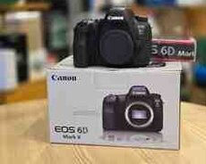 Fotoaparat Canon 6D Mark II