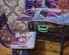 Uşaq masası və oturacağı