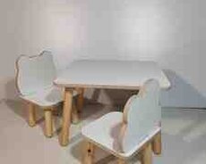 Uşaq masa və oturacaqları