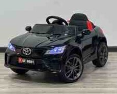 Uşaq avtomobili Toyota Camry