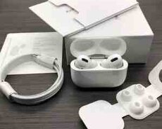 AirPods premium class