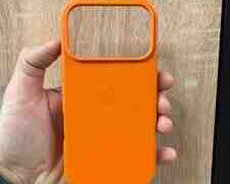 Apple iPhone 17 Pro, Apple iPhone 17 Pro Max arxalığı