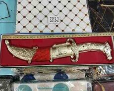 Suvenir xəncərlər