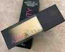 Huda Beauty tonal kremi