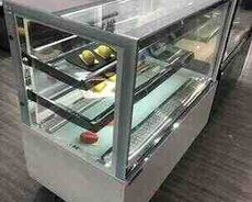 Şirniyyat üçün soyuducu