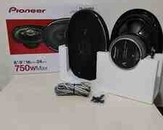 Dinamiklər Pioneer 750W