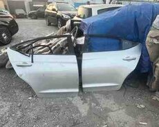 Hyundai Elantra 2016 ,  2019 qapıları