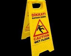 Sürüşkən yer lövhəsi