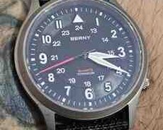 Berny Titan qol saatı