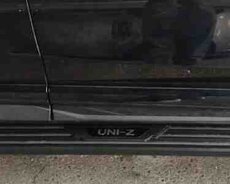 Changan yan ayaqaltıları