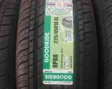 Goodride şinləri 225, 45 R18