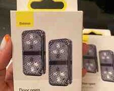 Avtomobil aksessuarı