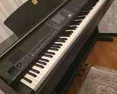 Elektro piano Yamaha Clavinova