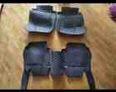 Hyundai Santa Fe ayaqaltıları