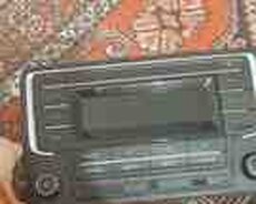 Volkswagen maqnitolası