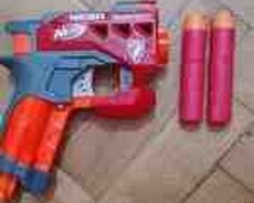 Oyuncaq silah Nerf
