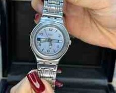 Swatch qol saatı