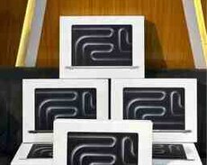 Apple MacBook Pro 14 inch M5 16GB, 512GB