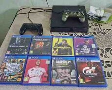 PlayStation 4 Slim 1TB