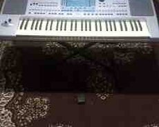 Sintezator Korq pa 50 sd