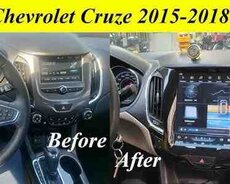 Chevrolet Cruze 2017 tesla monitor