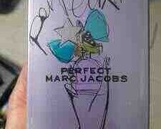 Marc Jacobs Peerfect ətri