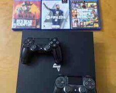 PlayStation 4 Pro 1 TB